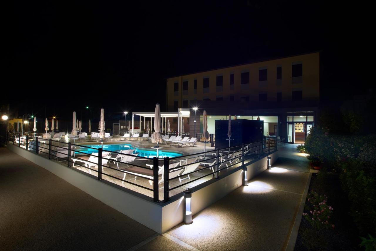Hotel Ristorante Dante Torgiano Kültér fotó